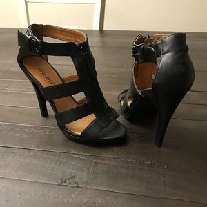 Need money for my wedding don’t wear